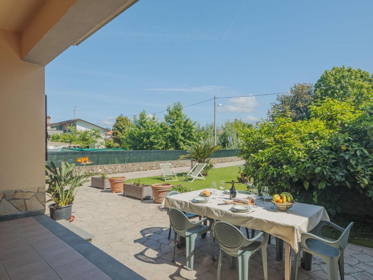 Apartment Emiliano By Interhome Marina di Massa Dış mekan fotoğraf