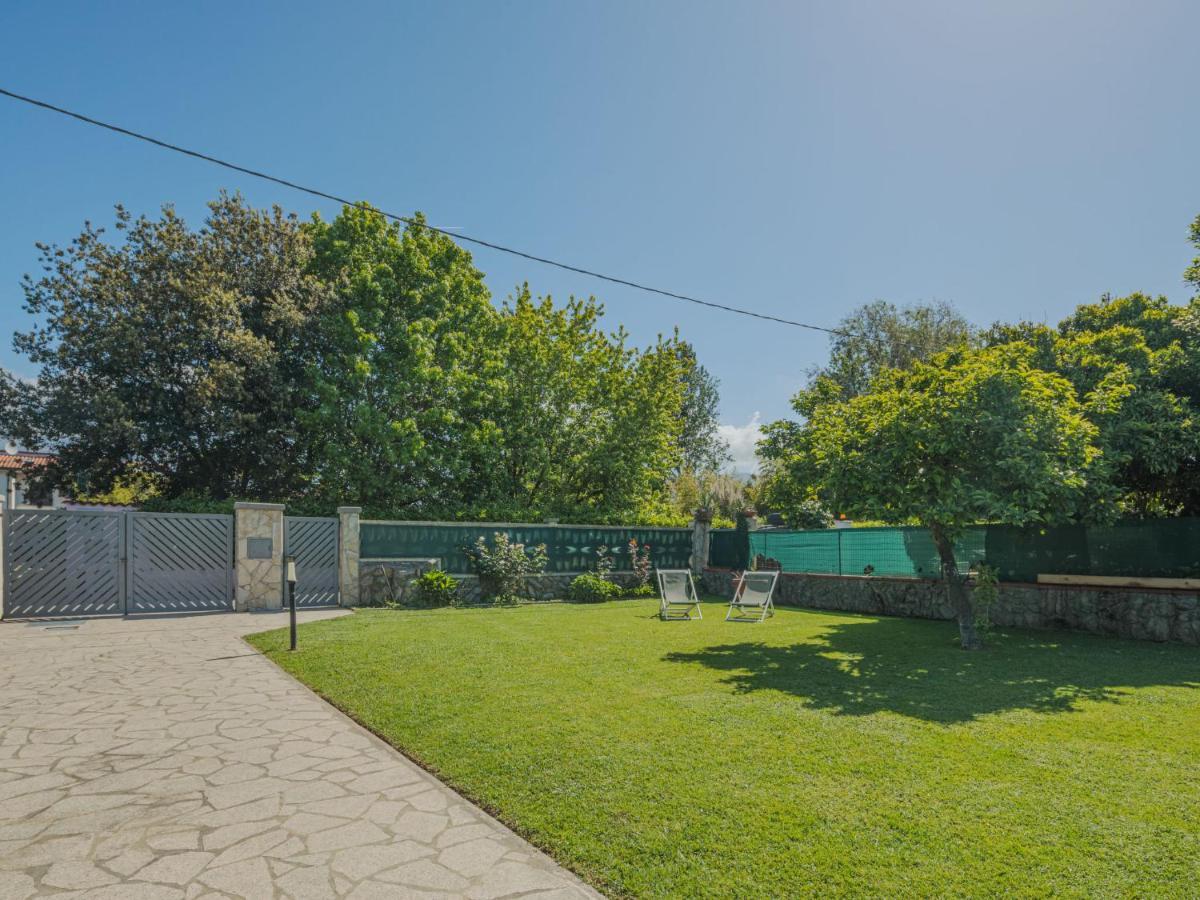 Apartment Emiliano By Interhome Marina di Massa Dış mekan fotoğraf